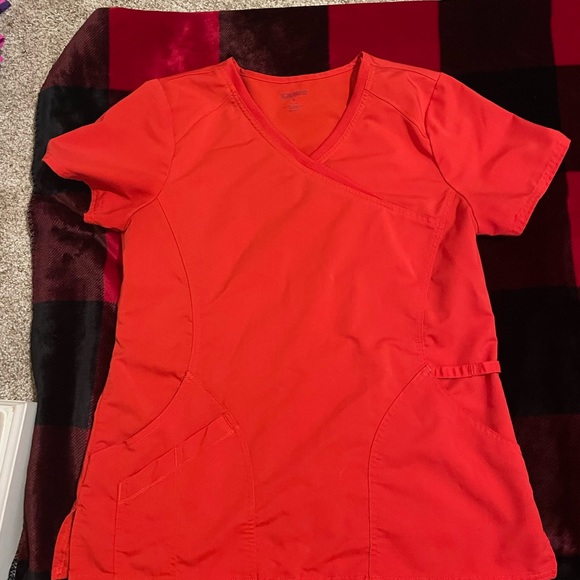 Scrub Set ❤️ - Picture 2 of 3